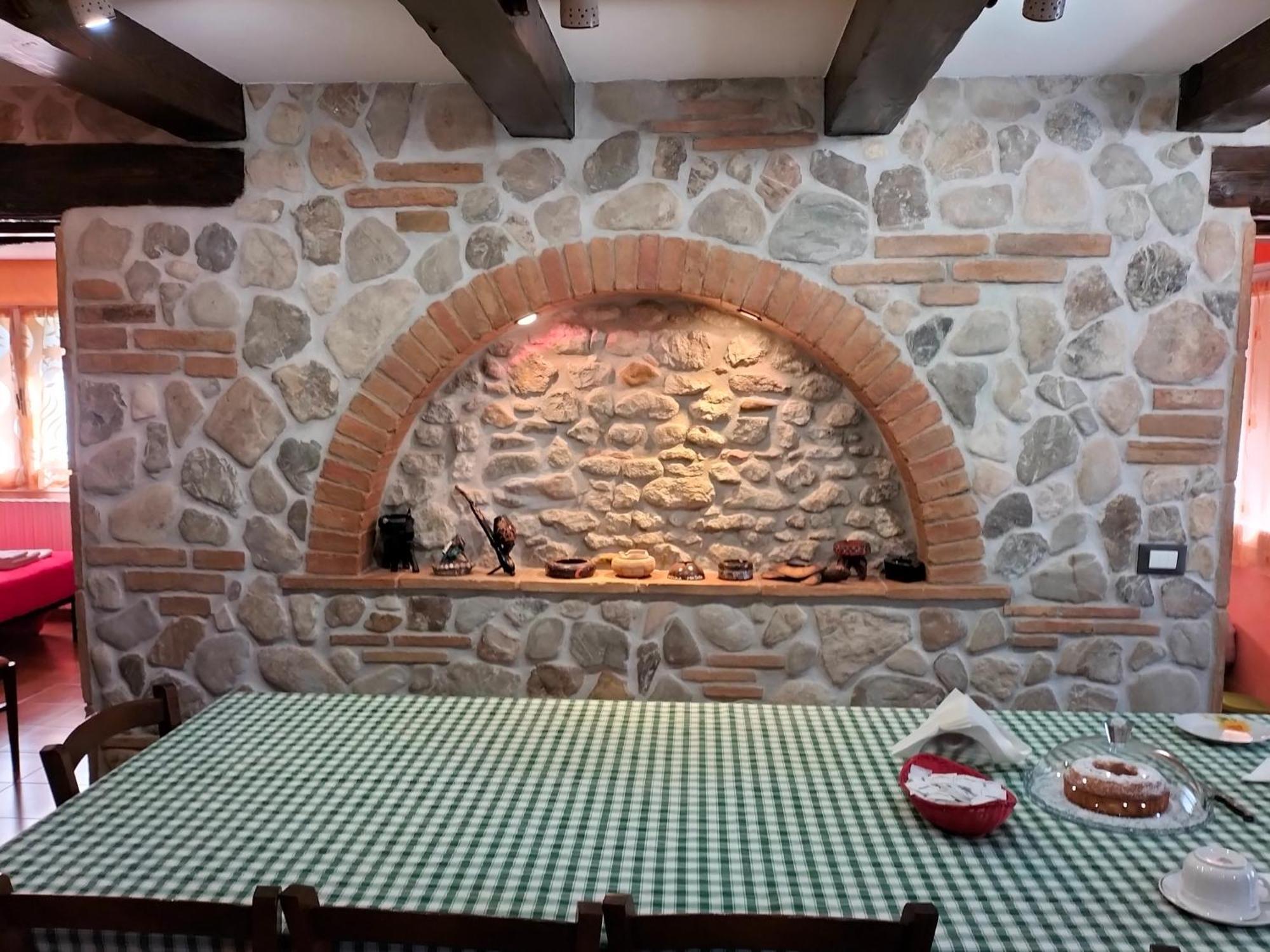Il Cantinoccio B&B Cerasolo Bilik gambar